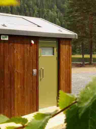 Solar-powered Toilet House TA 100, Burudvannet, Bærum Kommune, Norway