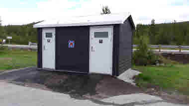 Solar-powered Toilet House TA 101, Eikredammen Hemsedal Norway