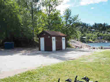 Solar-powered toilet house 110, Ås Kommune Norway